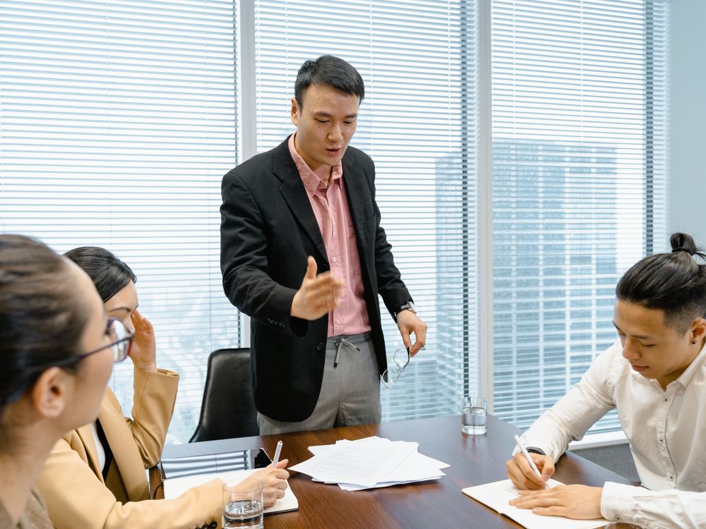 理事会・管理組合の打ち合わせの様子